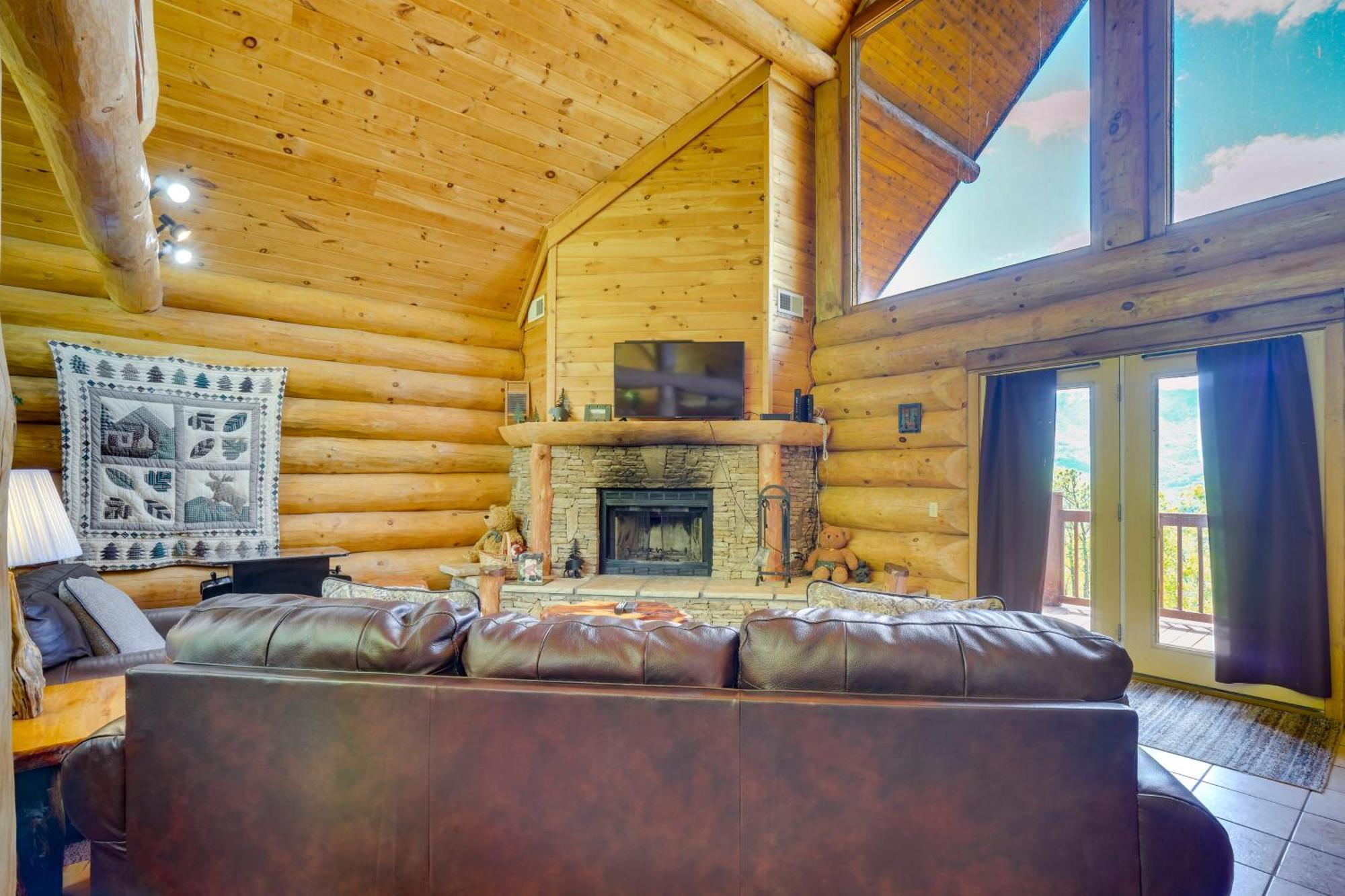 Gatlinburg Cabin With Hot Tub About 11 Miles To Downtown Dış mekan fotoğraf
